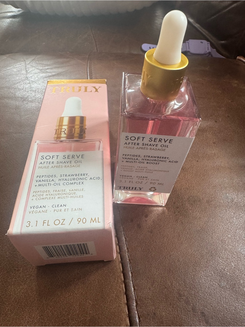 *BRAND NEW IN BOX* TRULY Soft Serve After Shave Oil